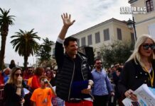 Ο Σάκης Ρουβάς στον Μαραθώνιο Ναυπλίου