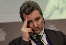 "Παγωμάρα" από Κοστέλο. "Δεν είστε έτοιμοι να εφαρμόσετε τις μεταρρυθμίσεις μόνοι σας".