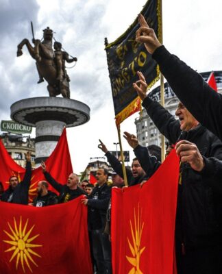Μεγάλη διαδήλωση στα Σκόπια κατά της αλλαγής ονόματος