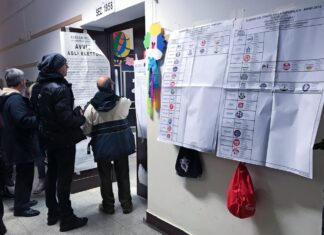 Ιταλία: Ζητείται… αυτοδυναμία. Οι εκλογές έφεραν πολιτικό αδιέξοδο