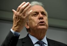 Novartis: Την αποκάλυψη των προστατευόμενων μαρτύρων ζητά ο Αβραμόπουλος