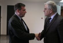 Καμίνης: Ο Τόσκας δεν κάνει τη δουλειά του – Να παρέμβει ο Πρωθυπουργός