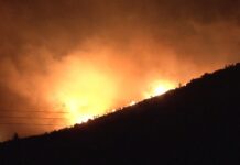 Χίος: Μεγάλη φωτιά σε δύσβατη περιοχή