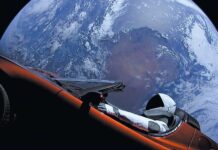 Space X: Απειλή για τον πλανήτη Άρη το αυτοκίνητο της Tesla