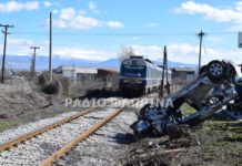 Φλώρινα: Τρένο συγκρούστηκε με αυτοκίνητο σε αυτό το σημείο – Αγωνία για τους δύο τραυματίες