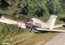 Φωκίδα: Δύο νεκροί από την πτώση του μονοκινητήριου αεροσκάφους – Αυτοψία στο σημείο της συντριβής – Νέες εικόνες