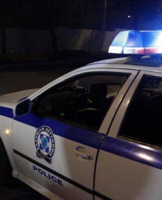 ΤΩΡΑ ΣΤΑ ΑΝΩ ΛΙΟΣΙΑ: Η Αστυνομία έχει περικυκλώσει τους ληστές σε εργοστάσιο