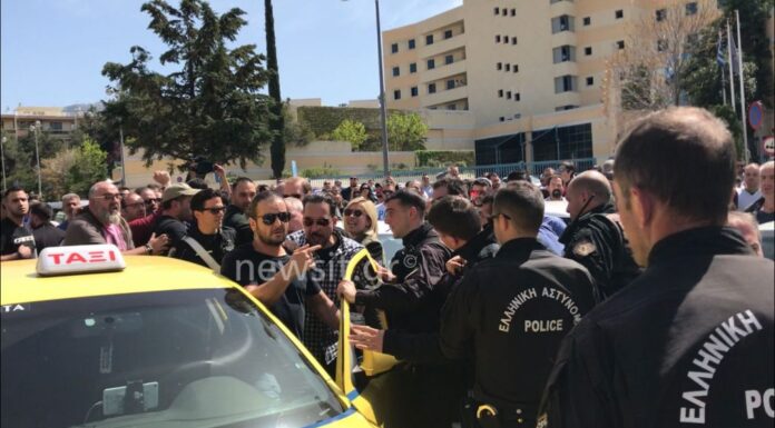 Uber: Έξαλλοι οι οδηγοί μετά την αναστολή της UberX – Ρίχνει… λάδι στη φωτιά ο Λυμπερόπουλος