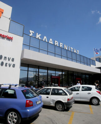 Σκλαβενίτης: Από τη Λευκάδα στον Πειραιά και από την καταστροφή στο success story