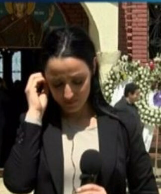 Δημοσιογράφος «λύγισε» στον αέρα εκπομπής μεταδίδοντας το «τελευταίο αντίο» στον ήρωα Σμηναγό!