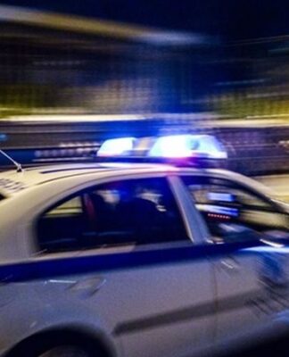 ΤΩΡΑ: Άγριο ξύλο στη Νίκαια