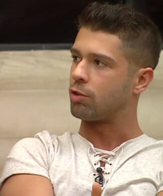 Power Of Love: Έξαλλος ο Σωκράτης τα έβαλε με την Βίβιαν: «Εγώ τουλάχιστον δεν λέω π@π@ριές»