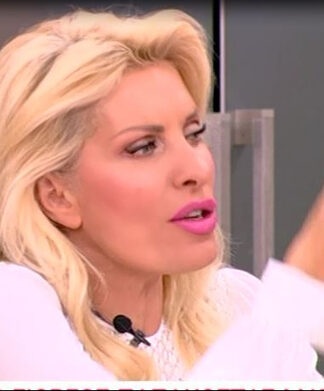 Ελένη: Άστραψε και βρόντηξε στους συνεργάτες της – Τι την εκνεύρισε;