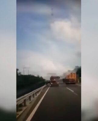 Σοκαριστικό βίντεο. Έκανε live στο facebook πριν το φονικό τροχαίο – Τα τελευταία πλάνα