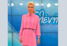 Ελένη Μενεγάκη: Η Βαλέρια και η Μαρίνα αγκαλιά στην παραλία της Άνδρου