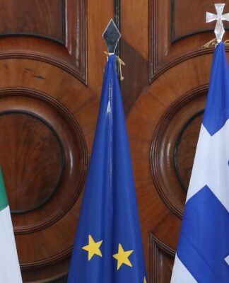Η Ιταλία φέρνει στην Ελλάδα την προληπτική γραμμή