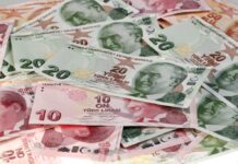 Τουρκία: Αυξήθηκε ο πληθωρισμός τον Απρίλιο – Σε ιστορικά χαμηλό επίπεδο υποχώρησε η τουρκική λίρα