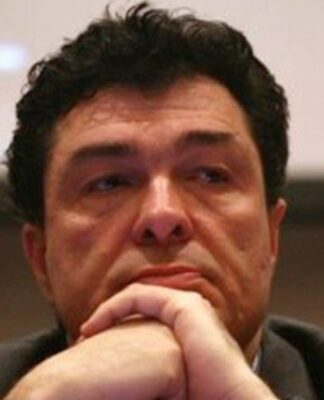 Παπαχελάς: «Αν ήμασταν κανονική χώρα η κυβέρνηση Σαμαρά θα είχε εξαντλήσει τη θητεία της»