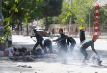 "Υποδύθηκε" τον δημοσιογράφο για να τους σκοτώσει – Ο ISIS πίσω από το μακελειό στην Καμπούλ – Εικόνες σοκ