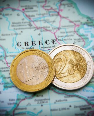 CNBC: Η Ελλάδα τον Αύγουστο αποκτά ξανά τον έλεγχο των δαπανών της