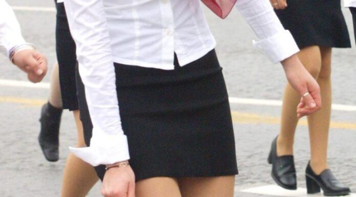 Καλαμάτα: Η μαθήτρια έλεγε δυστυχώς την αλήθεια – Κρύφτηκαν στο σπίτι και οι εικόνες τους πάγωσαν.