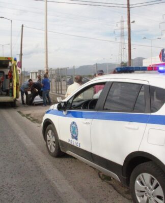 Λάρισα: Νεκρή η γυναίκα που παρασύρθηκε από νταλίκα