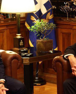 Τσίπρας σε Παυλόπουλο: «Έχω καλά νέα. Έχουμε συμφωνία στο Σκοπιανό»