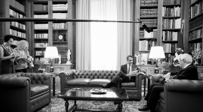 Πρόθεση για πρόταση μομφής κατά Κοτζιά από τη Νέα Δημοκρατία