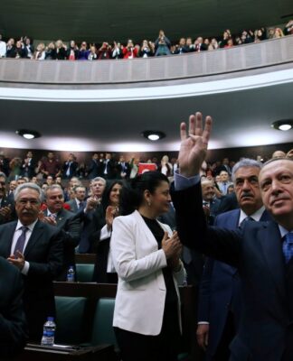Πυρηνικό σταθμό στη Θράκη ετοιμάζει ο Ερντογάν