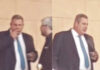 Ο Πάνος Καμμένος πίνει ουίσκι στο προαύλιο της Βουλής
