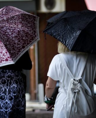 Καιρός: Βροχές με … ραντεβού κάθε μεσημέρι