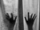Σοκ: 1 στα 5 ελληνόπουλα πέφτει θύμα σεξουαλικής βίας. Τι κρύβεται πίσω από τα κλειστά στόματα
