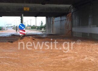 "Πνιγμένη" η Μάνδρα: Μεγάλα προβλήματα στην Αθηνών – Κορίνθου. Ποτάμια λάσπης οι δρόμοι – Φόβοι για νέα ισχυρή βροχόπτωση από το βράδυ