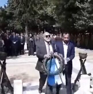 Πολίτες Σερρών σε Κουρουμπλή: «Προδότες! Για 30 αργύρια πουλήσατε τη Μακεδονία»