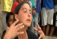 Άμφισσα: Τελευταίο αντίο στην 13χρονη Γιαννούλα με δάκρυα και απειλές – Φρούριο το νεκροταφείο
