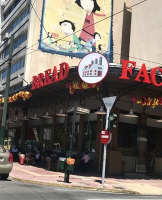 Άνοιξε το Bread Factory στον Πειραιά!