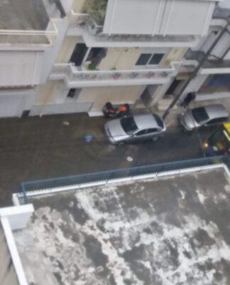 Βούλιαξε στη λάσπη και το Κερατσίνι (ΦΩΤΟ)