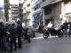Εξάρχεια: Κουκουλοφόροι με καλάσνικοφ λήστεψαν μεζεδοπωλείο