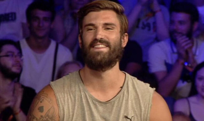 Ηλίας Γκότσης: «Το πρώτο βράδυ που γύρισα σπίτι μου κοιμήθηκα στο πάτωμα»