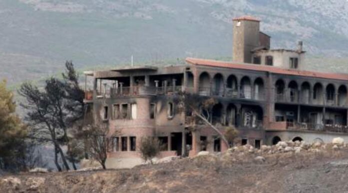 Η φωτιά κατέστρεψε το Λύρειο Ιδρυμα – 65 ορφανά παιδιά χωρίς στέγη