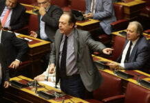 Λαζαρίδης σε Καμμένο: Σε αφήνω να πορευτείς μόνος σου στον κατήφορο που επέλεξες