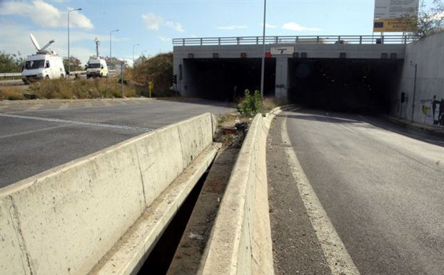 ΣΗΡΑΓΓΑ ΚΕΡΑΤΣΙΝΙΟΥ: Νέα διακοπή της κυκλοφορίας – Ρυθμίσεις σε δυο φάσεις για τον προβληματικό παραλιακό