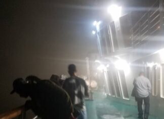 ΦΩΤΙΑ ΣΤΟ ΠΛΟΙΟ ΕΛ. ΒΕΝΙΖΕΛΟΣ: Οι πρώτες εικόνες μέσα από το καράβι