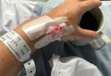 Δύσκολες ώρες για γνωστό ζευγάρι – «Έχασαν» το μωρό τους, λίγο πριν γεννηθεί