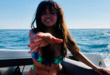 Selena Gomez: Οι sexy πόζες με μαγιό σε yacht στην μετά-Bieber εποχή