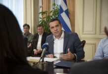 Μυρίζουν εκλογές – Παροχές και υποσχέσεις από υπουργούς για να αλλάξει το κλίμα