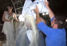 Κρήτη: Ο γάμος και η στιγμή που ρίχνουν 200 κιλά ρύζι στον γαμπρό – Η νύφη τον άφησε μόνο – video