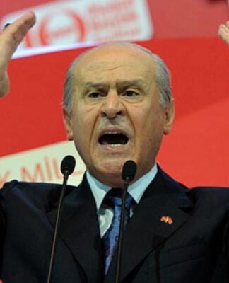 Μπαχτσελί σε Έλληνες: «Μην ξεχνάτε την καταστροφή της Σμύρνης»