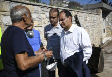 Σπίρτζης σε πυρόπληκτους στο Μάτι: Και να σας έρθει ο ΕΝΦΙΑ μην ανησυχήσετε