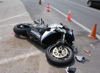 Ηράκλειο: Σκοτώθηκε σε τροχαίο μπροστά στον αγαπημένο της – Σπαραγμός για την 18χρονη κοπέλα.
